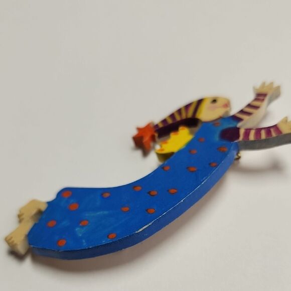 Colorful Handpainted Brooch - Picture 4 of 5